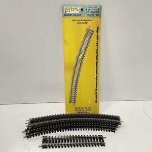 ATLAS 821 HO Scale 9 pieces 7 Curve & 2 Straight Track Sections NICKEL SILVER